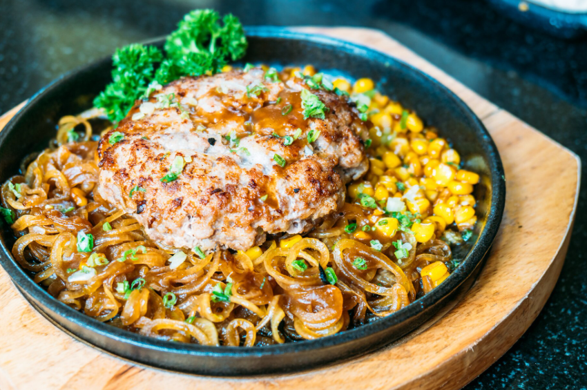 Mixed meat fried rice with Fried bream